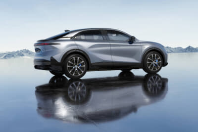 アルピーヌA390GT:390の意味は3がサイズを表し、90が日常使用のマルチパーパスなモデルを意味する