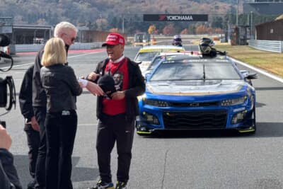 会場には豊田章男会長の姿もありましたのよ