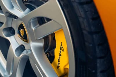 26万4500ユーロ（邦貨換算約4645万円）で落札されたランボルギーニ「ムルシエラゴLP640」（C）Courtesy of Broad Arrow