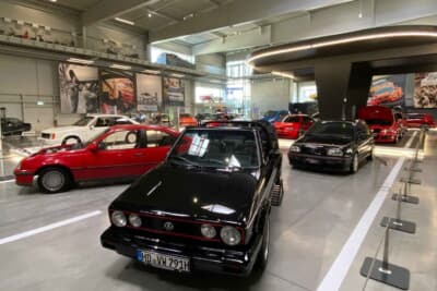 ジンスハイム・ミュージアム:特別展のチューニングクルマは、おそらくショップのクルマ以外にも、一般の方の車両を借りたのではないかと予想します