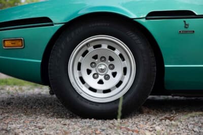 9万1840ドル(邦貨換算約1350万円)で落札されたランボルギーニ「エスパーダ Sr.III」(C)Bonhams