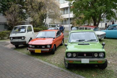 クラシックカー フェスティバル in 桐生では国籍別に車両が展示される。その盛況ぶりがうかがえる