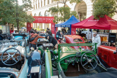 汐留イタリア街に数々の名車が集結したコッパ・ディ東京