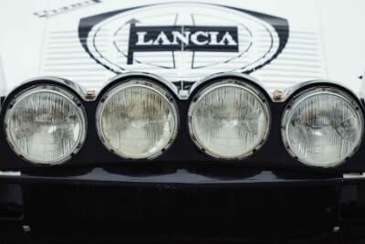 62万5000ユーロ（邦貨換算約1億1000万円）で落札されたランチア「HFストラトス グループ4仕様車」（C）Courtesy of Broad Arrow