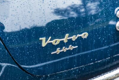 ボルボ PV544:トランクには車名のエンブレムがしっかりと残っている