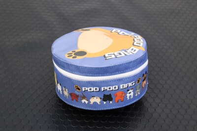 スズキ ジムニーノマド:サイドのデザインもかわいい柄を採用。自社でイラストをトレースしている