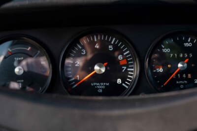 9万7440ドル（邦貨換算約1440万円）で落札されたポルシェ「911T 2.4」（C）Bonhams