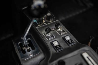 9万2000英ポンド（邦貨換算約1825万円）で販売されたフェラーリ「512BBiケーニッヒ」（C）Bonhams