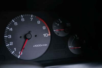 5万5688ポンド（邦貨換算約1119万円）で落札された日産 R32型「スカイラインGT-R」（C）Iconicauctioneers