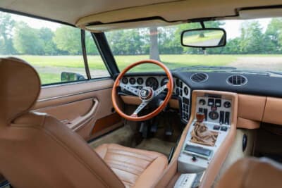 9万1840ドル(邦貨換算約1350万円)で落札されたランボルギーニ「エスパーダ Sr.III」(C)Bonhams