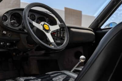 25万2000ドル(約3709万円)で落札されたディーノ「246GT」(C)Bonhams