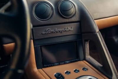 26万4500ユーロ（邦貨換算約4645万円）で落札されたランボルギーニ「ムルシエラゴLP640」（C）Courtesy of Broad Arrow