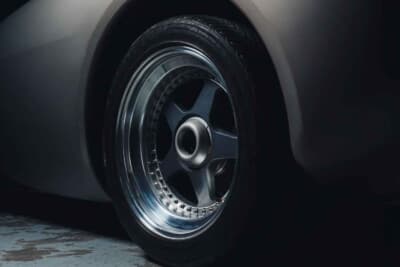 214万3750ユーロ(邦貨換算約3億7646万円)で取引されたランボルギーニ「プレグンダ」(C)Courtesy of Broad Arrow