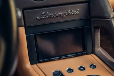 26万4500ユーロ（邦貨換算約4645万円）で落札されたランボルギーニ「ムルシエラゴLP640」（C）Courtesy of Broad Arrow