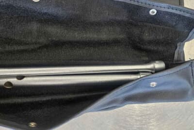 80万ドル~90万ドル(邦貨換算約1億1774万円〜1億3246万円)で現在も販売中のランボルギーニ「カウンタック 5000QV」C)Courtesy of Broad Arrow