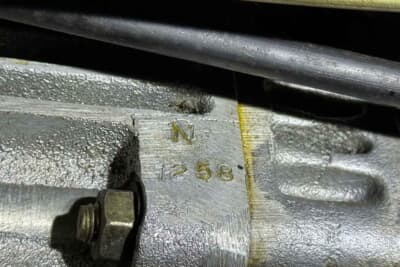 80万ドル~90万ドル(邦貨換算約1億1774万円〜1億3246万円)で現在も販売中のランボルギーニ「カウンタック 5000QV」C)Courtesy of Broad Arrow