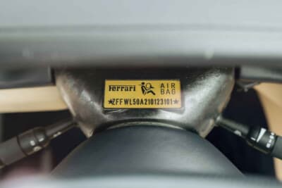 4万2560ドル（邦貨換算約約626万円）で落札されたフェラーリ「456M GTA」（C）Bonhams