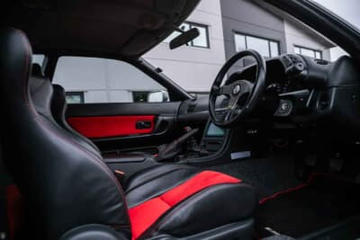 5万5688ポンド（邦貨換算約1119万円）で落札された日産 R32型「スカイラインGT-R」（C）Iconicauctioneers