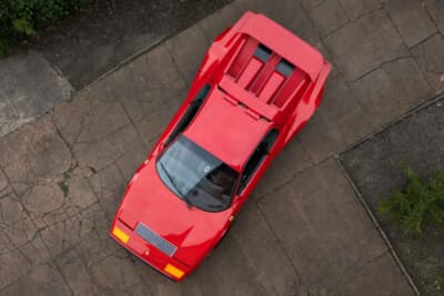 9万2000英ポンド（邦貨換算約1825万円）で販売されたフェラーリ「512BBiケーニッヒ」（C）Bonhams