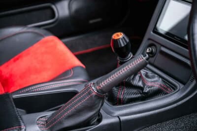 5万5688ポンド（邦貨換算約1119万円）で落札された日産 R32型「スカイラインGT-R」（C）Iconicauctioneers