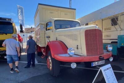 ジンスハイム・ミュージアム:レトロなトラックは色合いもステキです