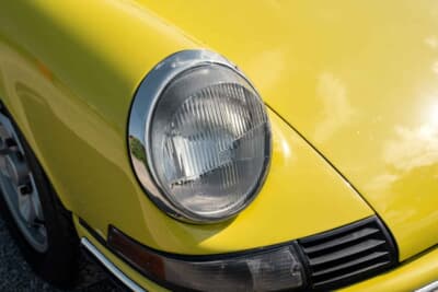 9万7440ドル（邦貨換算約1440万円）で落札されたポルシェ「911T 2.4」（C）Bonhams