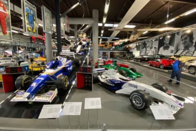 ジンスハイム・ミュージアム:レプリカやショーカーも多いですが、やはりF1マシンをこれだけ一度に観ることができるこのミュージアムは貴重です