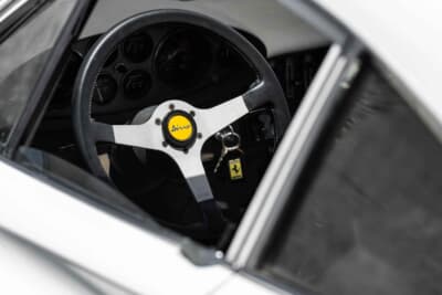 25万2000ドル(約3709万円)で落札されたディーノ「246GT」(C)Bonhams