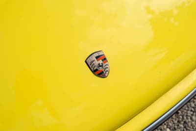 9万7440ドル（邦貨換算約1440万円）で落札されたポルシェ「911T 2.4」（C）Bonhams