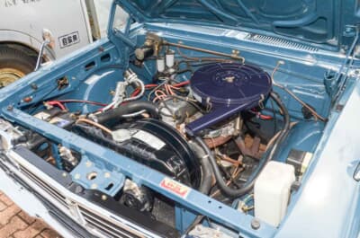 トヨペット クラウンピックアップ：2Lながら廉価グレードに採用された直列4気筒の5R型を搭載している