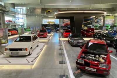 ジンスハイム・ミュージアム:特別展示のチューニングクルマです。オペルやVWがとくに昔の若者に人気のチューニングベース車だったようです