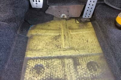 9万7440ドル（邦貨換算約1440万円）で落札されたポルシェ「911T 2.4」（C）Bonhams