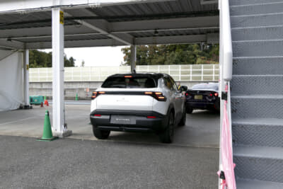 スズキ・eビターラのリヤビュー