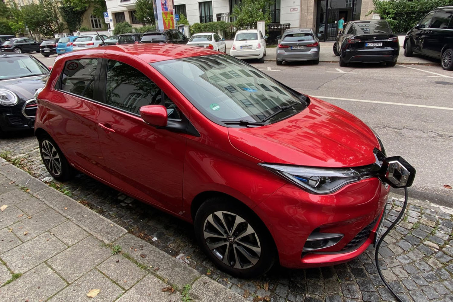 「安い車トップ5」に日本車が2台もランクイン！ 物価高で廉価車に注目集まるドイツ…他のアジア車よりも安くて大丈夫？【みどり独乙通信】