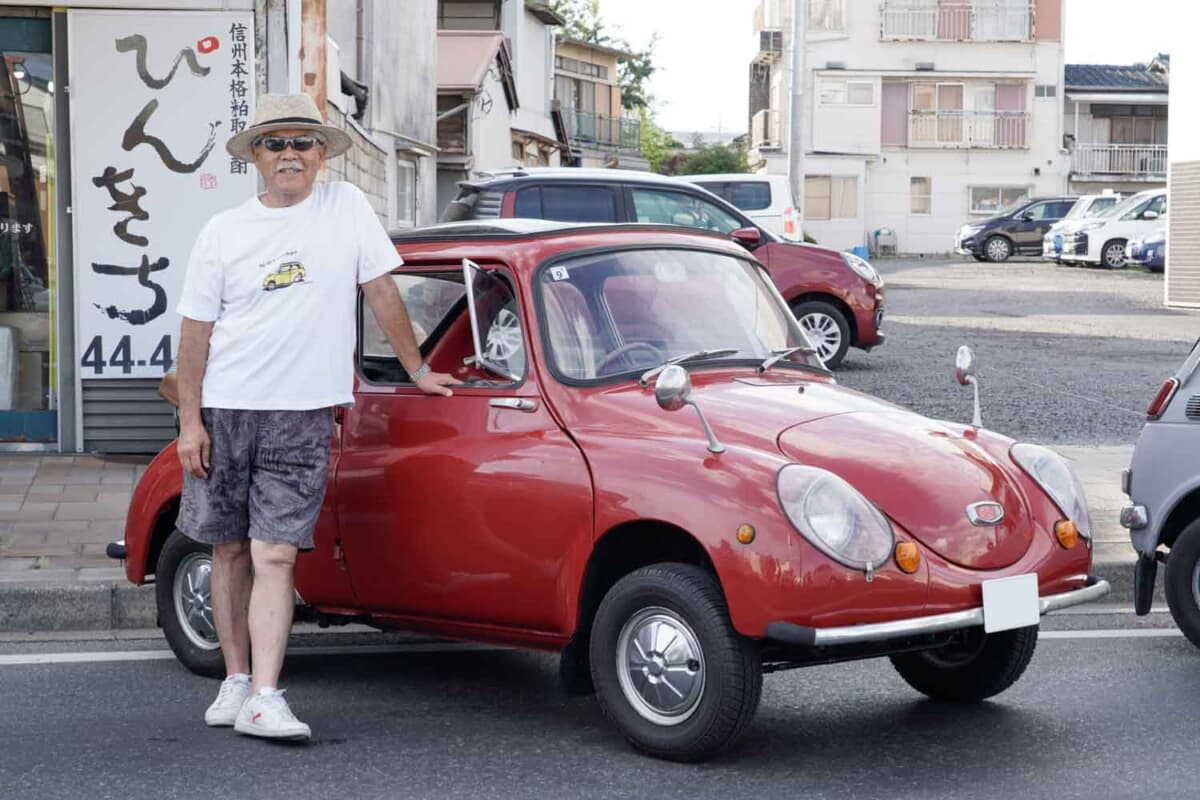 アルファ ロメオ一筋だったオーナーが、自動車評論家・小林彰太郎氏の言葉をきっかけに1969年式 スバル360を手に入れ、その魅力に目覚めた