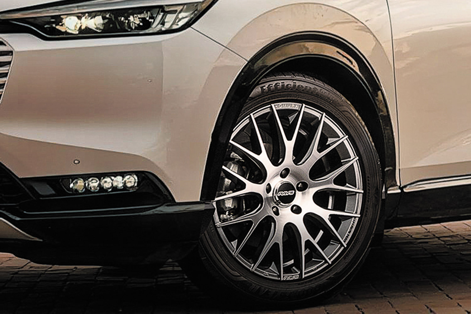 ホイール　2個目 ウェッズ レオニス JG 20インチ - MAZDA(マツダ) CX-80 KL系 KL3R3P