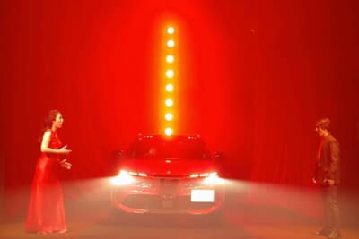 アルファ ロメオ ジュニア:プッチーニの名作「トゥーランドットより『誰も寝てはならぬ』の生演奏とオペラ歌手によるパフォーマンスで幕を開けるという、贅沢な時間でしたわ