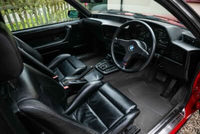5万5125ポンド（邦貨換算約1147万円）で落札されたBMW「635CSi」（C）iconicauctioneers