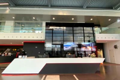 AMGのショールームの受付