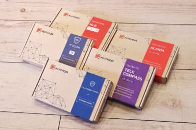 オーサーフルパッケージ ：内容:オーサーアラーム、キーレスブロックJPプラス、TOR、テレコンパス、オートスタート、オーサーアラーム用可変ボリュームコントローラー、スキャナー、純正カスタムコーディング、車両エラー診断、オリジナル電波遮断ボックス、オリジナルキーフォブレザーケース他