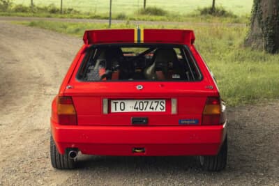 14万9500ユーロ（邦貨換算約2670万円）で落札されたランチア「デルタHFインテグラーレ ムレット・ストラダーレ」（C）Bonhams