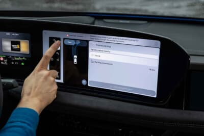 アウディ:より高度化された駐車支援システムのpark assist pro