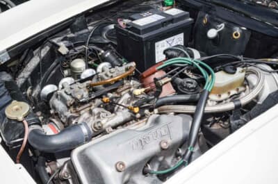 ランチア フルビア スポルト ザガート：1.3L 狭角V型4気筒エンジンを縦置き搭載。前輪駆動だ