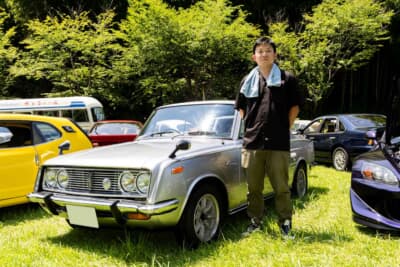 村上弘樹さんとトヨタ コロナHT