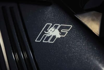 20万1250ユーロ(邦貨換算約3530万円)で落札されたランチア「デルタHF インテグラーレ エボルツィオーネ I マルティーニ5」(C)Courtesy of Broad Arrow