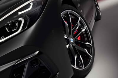 BMW Z4 Final Edition：強烈なコンケーブデザインのツイン５スポークデザインの19/20インチホイールを履く