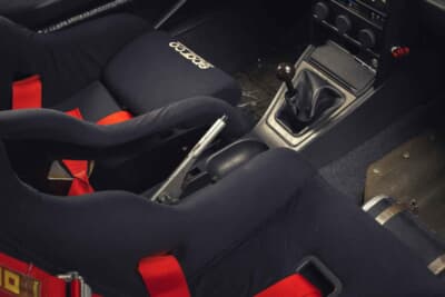 14万9500ユーロ（邦貨換算約2670万円）で落札されたランチア「デルタHFインテグラーレ ムレット・ストラダーレ」（C）Bonhams