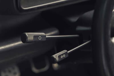 14万9500ユーロ（邦貨換算約2670万円）で落札されたランチア「デルタHFインテグラーレ ムレット・ストラダーレ」（C）Bonhams