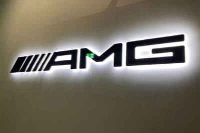 あちらこちらにAMGのロゴだらけ