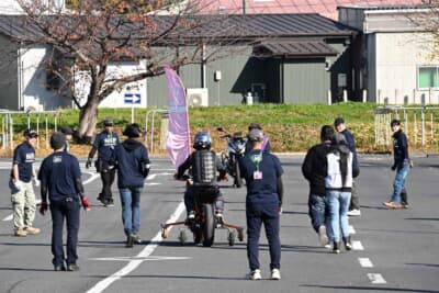 好天に恵まれ、ちょうどよいバイク日和となったこの日も無事に転倒者も、事故もなく体験走行会が終了している